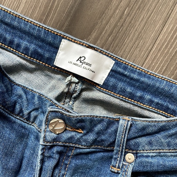 Vici distressed skinny jeans - Picture 6 of 9